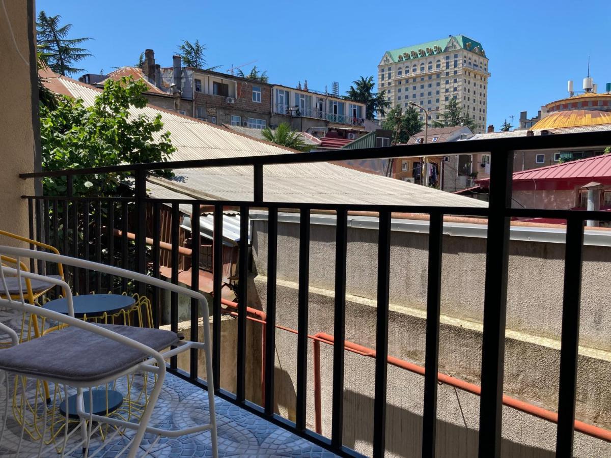 Barney'S Apartment Batum Dış mekan fotoğraf