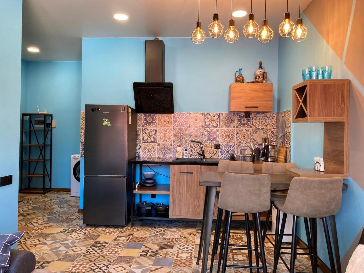 Barney'S Apartment Batum Dış mekan fotoğraf